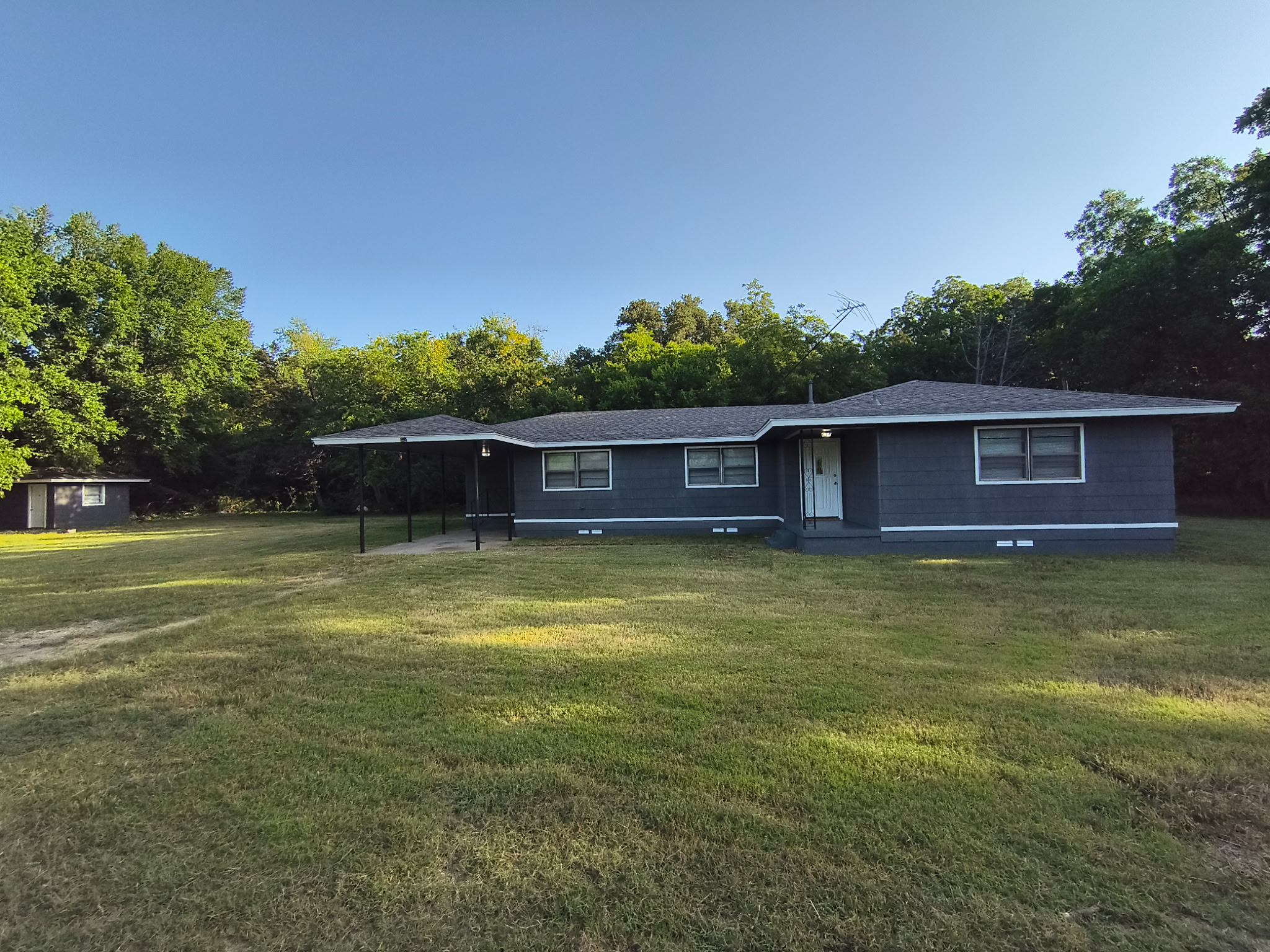 2617 Southwest Crater Creek Road
